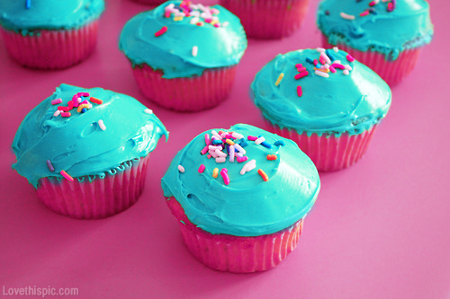 Make A Cupcake And We'll Tell You Where You'll Meet Your Soulmate! Take this yummy quiz and find out today!