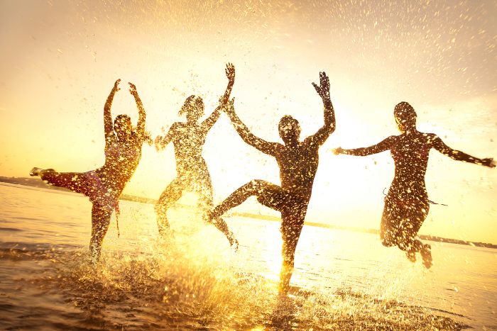 Ever wonder what kind of energy or light you are emitting without even knowing it? Do you tend to draw the same kind of people or always find yourself in the same situations? Find out what color your invisible aura is!