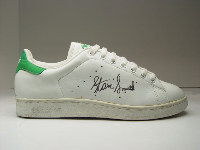 Are you obsessed with Adidas Stan Smith shoes? Named after legendary Tennis icon, Stan Smith, Adidas has been producing this design since 1971. Since then, there have been many different styles and colors. Which one suits you best?