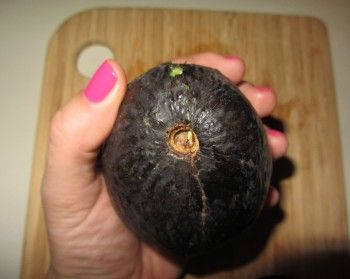 One of the most frustrating things in life is when you think you buy a good avocado. You bring it home and open it up to find that it's actually rock hard or mush, brown and rotten. What a disappointment. Test your avocado picking skills here!