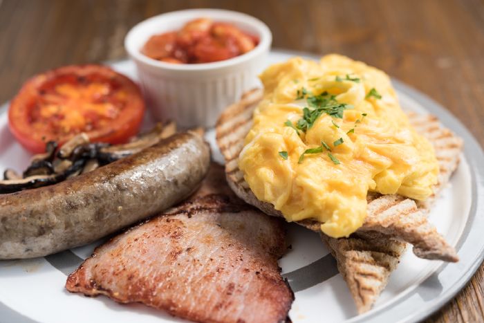 Share your quiz result on Facebook and you could score a FREE coffee & pastry at Classified!
