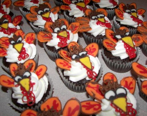 What lame joke should you tell everyone at the table during Thanksgiving dinner? Take this quiz and find out today!