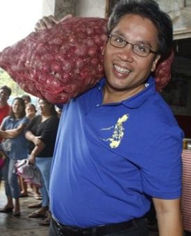 Which Filipino presidential candidate should you ACTUALLY support based on these 10 random questions? Take this quiz and find out today!