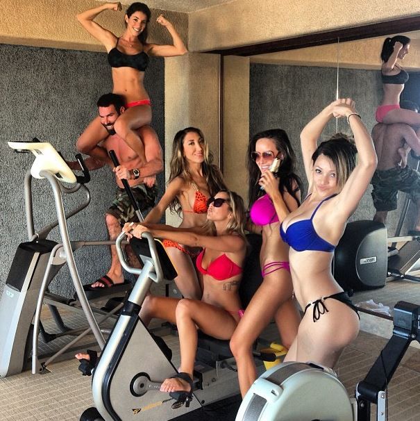 The most interesting man in the world has lead quite the life... Find out how well you know Dan Bilzerian by taking this quiz today!