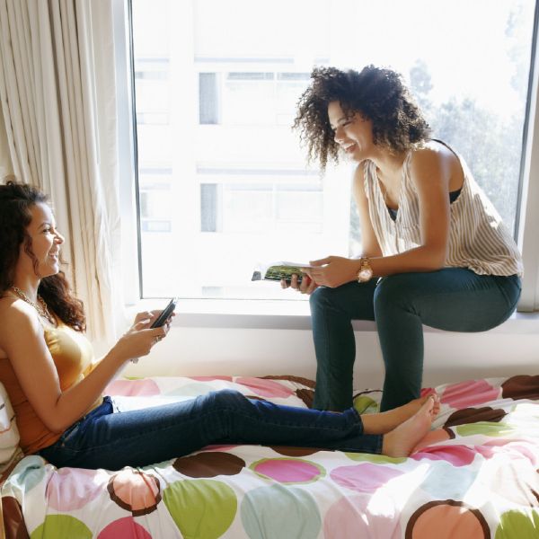 Are you a fresher or freshman? That is the question! If you’re having a little trouble deciding where in the world you want to go to University (well, where out of the UK or US, at least!), then you should probably put yourself to the test!