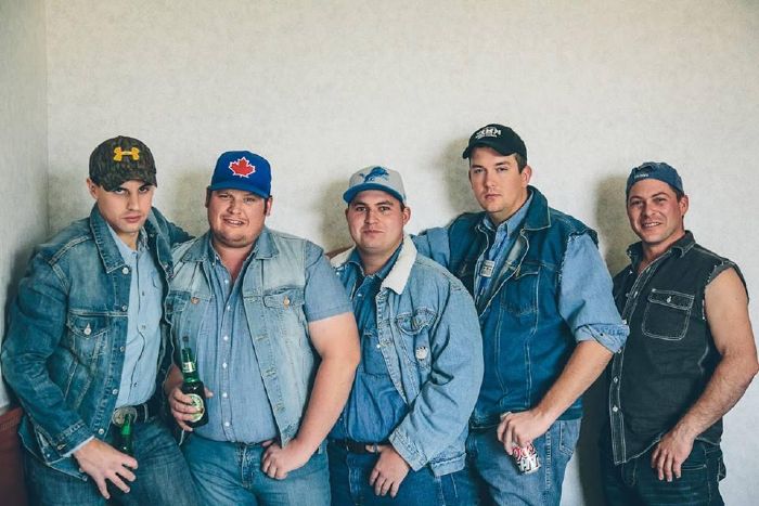 Despite the friendly rivalry, Americans and Canadians are pretty similar on the surface... but if you dig a little deeper they are both adamant about the differences. Think you're one or the other? Find out if you're really more American or Canadian on the inside.