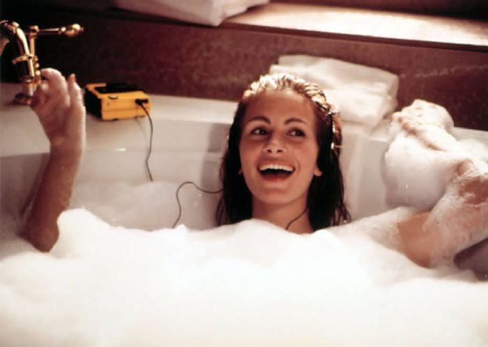 Can You name these iconic 90s movies just from a single scene? Take this quiz and find out today!